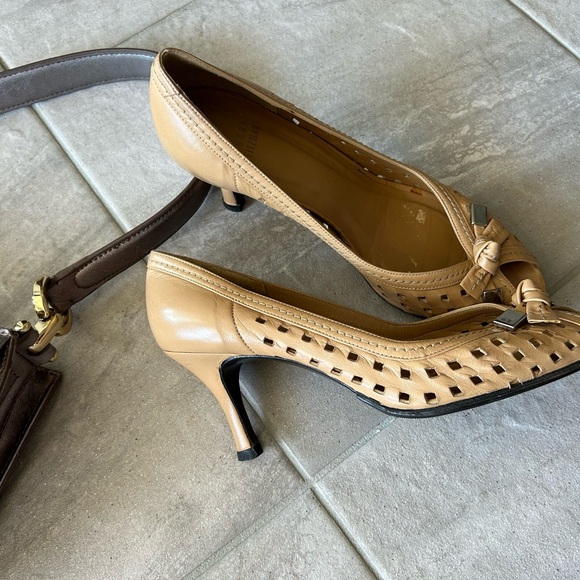 Stuart Weitzman Sandal - Picture 2 of 7